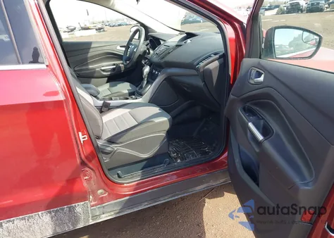 2016 Ford Escape Se from USA, damaged, VIN 1FMCU0GX4GUC77589